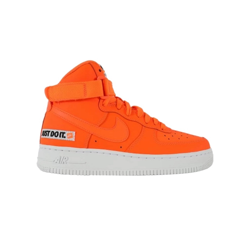 NIKE Air Force 1 BRAND NEW Women's 6.5